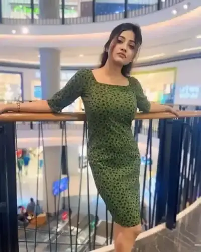 Call Girl Service in Petlawad